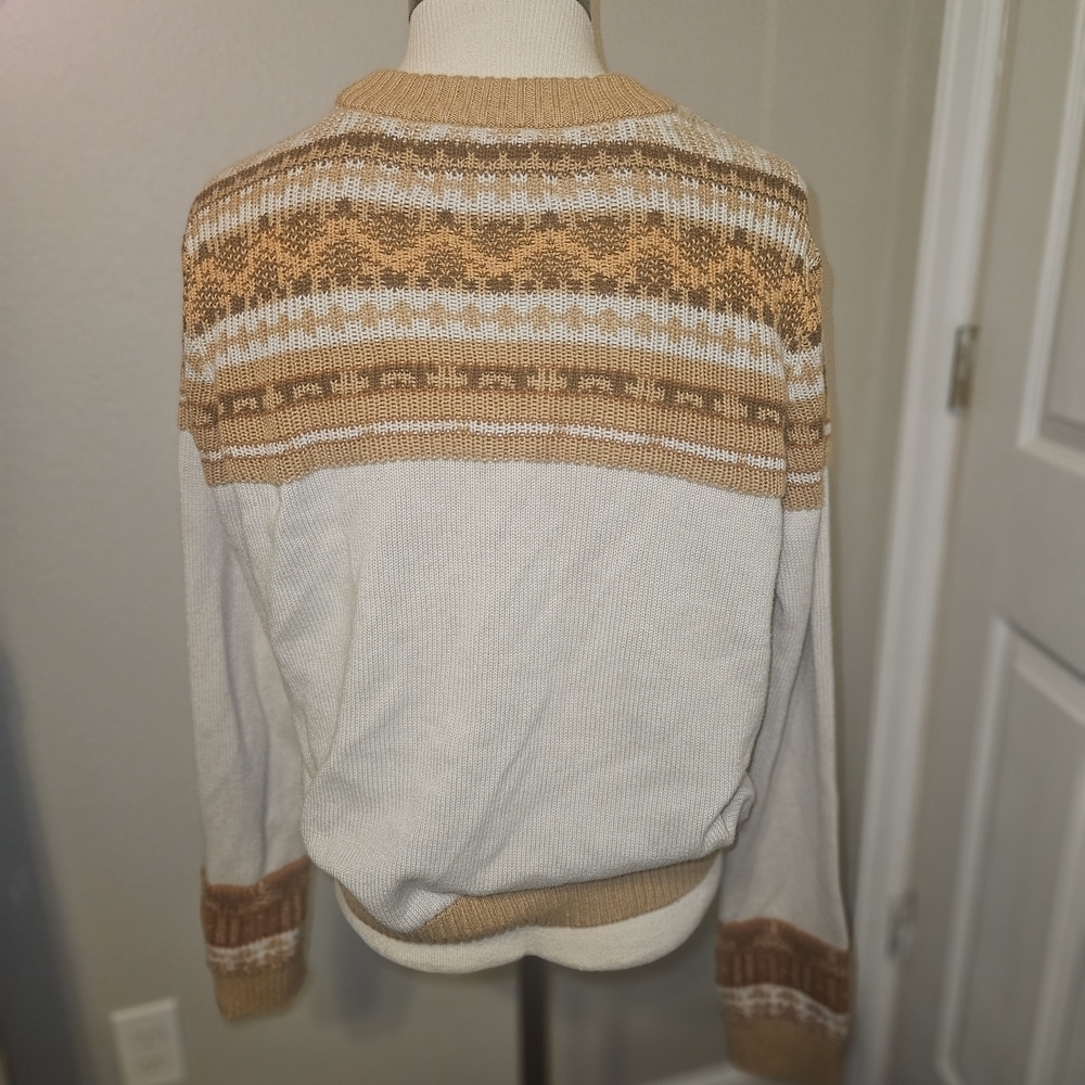 Aventura Classic Women's Tan and Cream Sweater - Picture 2 of 5